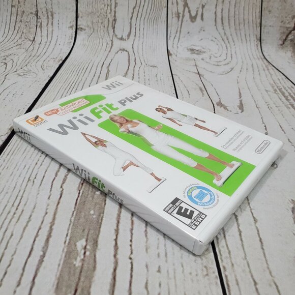Wii Fit Plus 2009 Fitness Activities Nintendo Wii Brand New Sealed - Picture 3 of 10